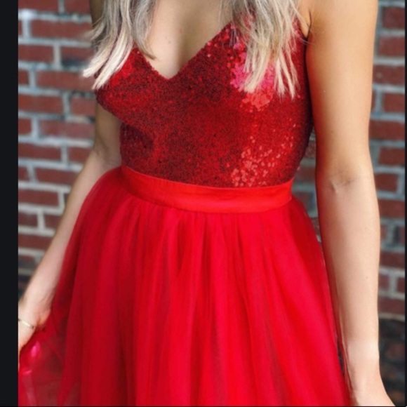 Queen of Hearts red sequin dress - Picture 5 of 5